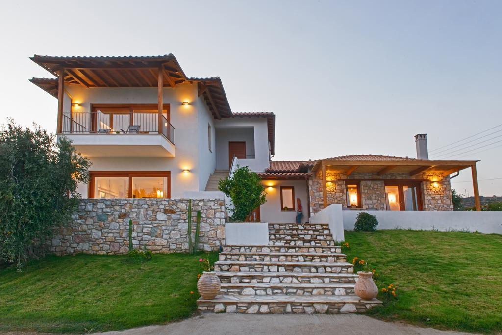 Villa Almira Luxury Apartments Uranópolis Exterior foto